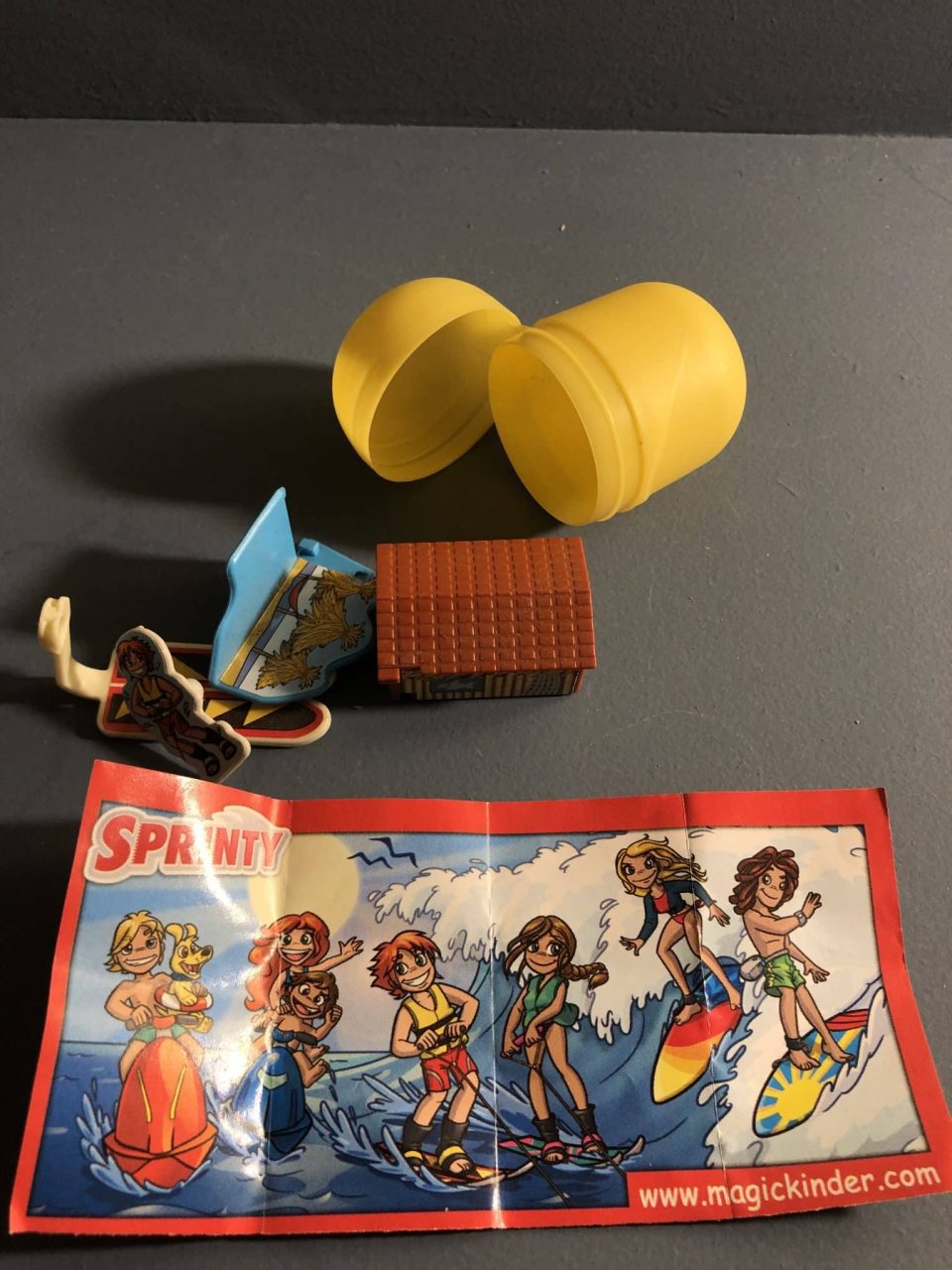 | Casa do Colecionador Lote Brinquedos Brindes Kinder Ovo Com Encarte e Capsula Originais