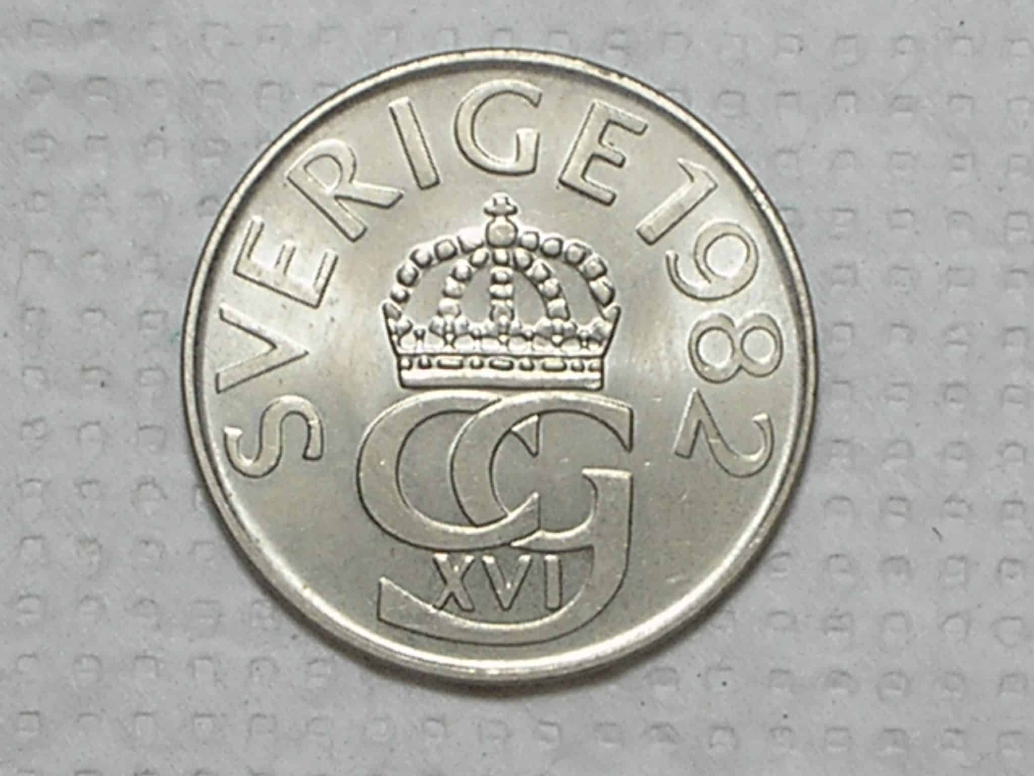 | Casa do Colecionador Suécia) 5 Kronor - 1982 / Co/Ni / S/Fc / box38