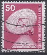 Filatelia Selo Berlin Industria E Tecnologia 1975 Carimbado Selos Postais 2
