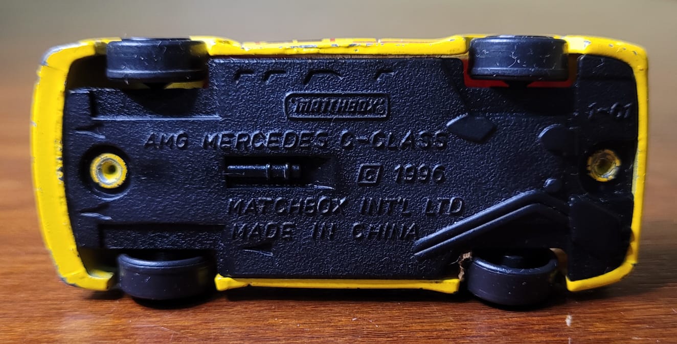 | Casa do Colecionador AMG Mercedes C-Class (Matchbox) Escala 1-61 - Ano 1996 (Carrinho em Miniatura)