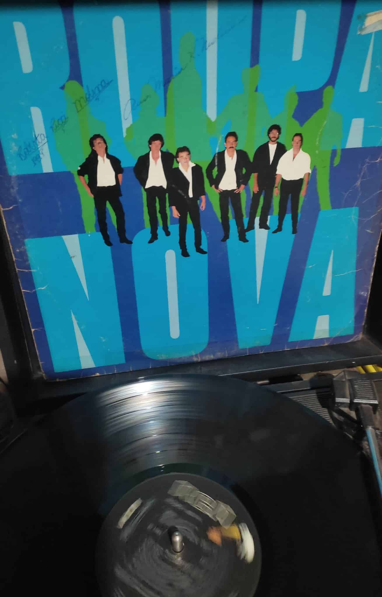 | Casa do Colecionador LP disco de vinil Roupa Nova - Ótimo estado e sem riscos.