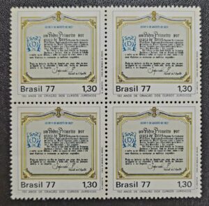 Comemorativos - RHM C0998 (Quadra) Sesquicentenário da Criação dos Cursos Jurídicos - 11/08/1977 (Selos do Brasil)