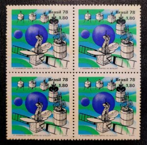 Comemorativos - RHM C1054 (Quadra) Terceira Assembléia das Partes do Intelsat - 09/10/1978 (Selos do Brasil)