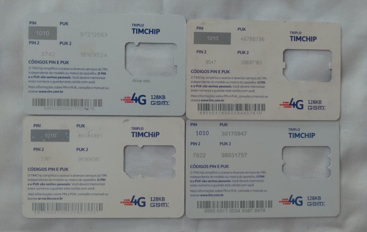 | Casa do Colecionador 5ma. 24M Cartão telefone Sim usado Tim 4G Triplo Azul sem o chip. Valor de cada.
