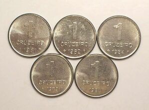 1 Cruzeiro anos de 1979/1980/1981/1982/1984 - Algumas escassas / Sob/Fc