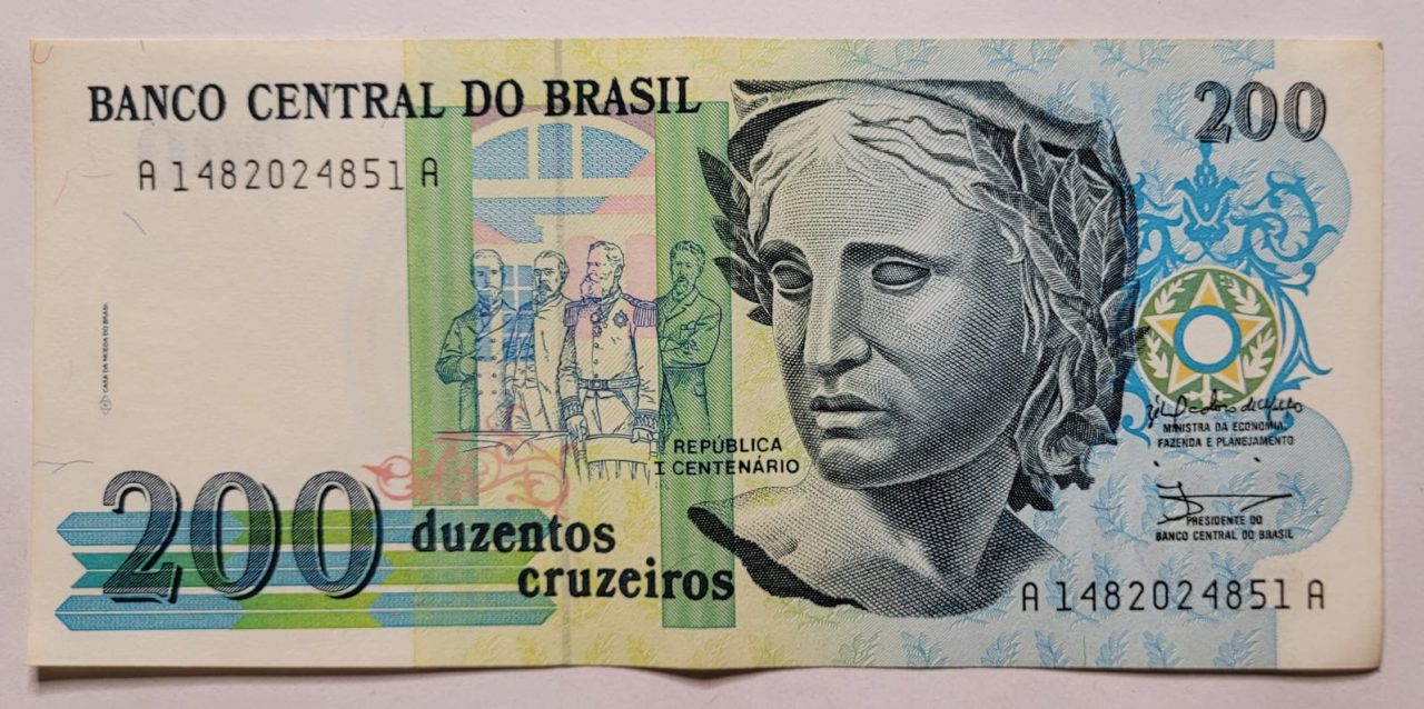 | Casa do Colecionador 200 (Duzentos Cruzeiros) - Cédula C215 SOB+ (Ano 1990)