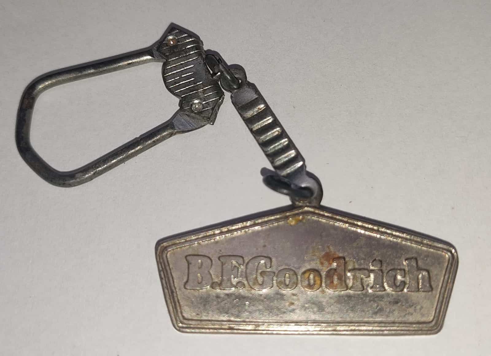 Chaveiro de Metal - B.F.Goodrich - Vulcanizadora Santa Luzia - Ubá - MG