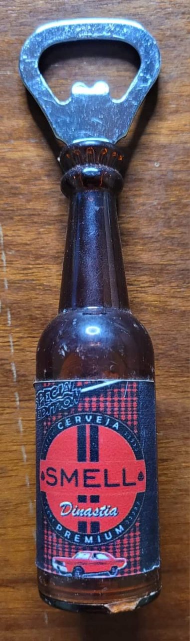 | Casa do Colecionador Abridor Cerveja Smell