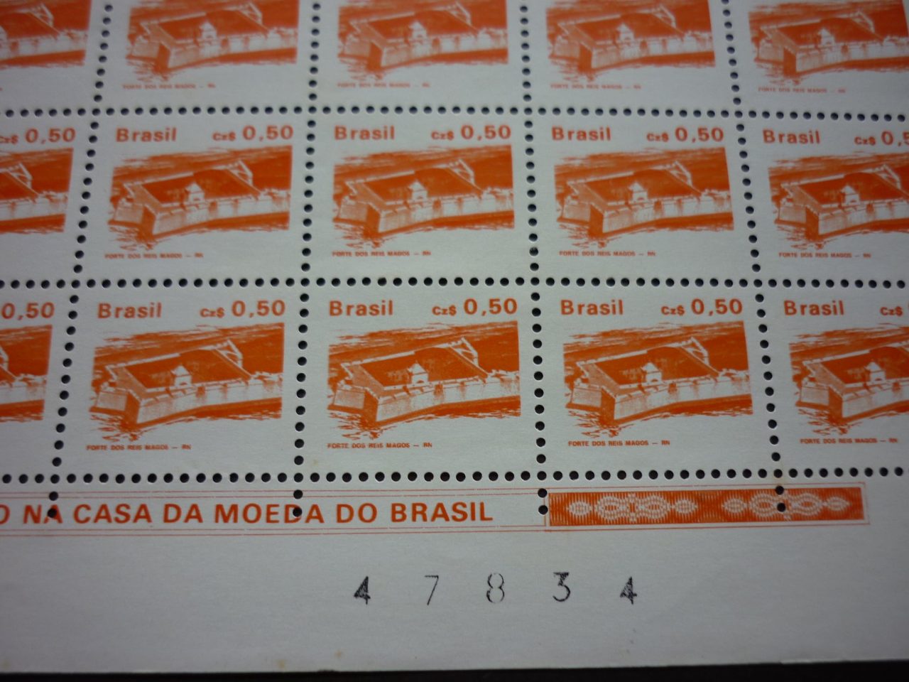 | Casa do Colecionador FOLHA COM 110 SELOS DO BRASIL .LOTE 07.