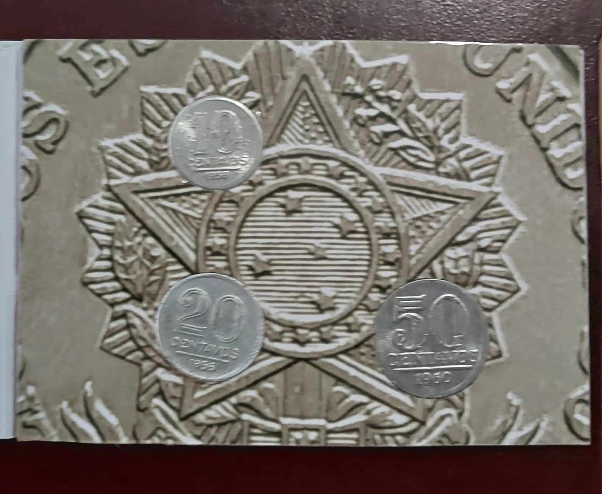 | Casa do Colecionador Moedas do mundo Encarte com moedas de alumínio SKU 413