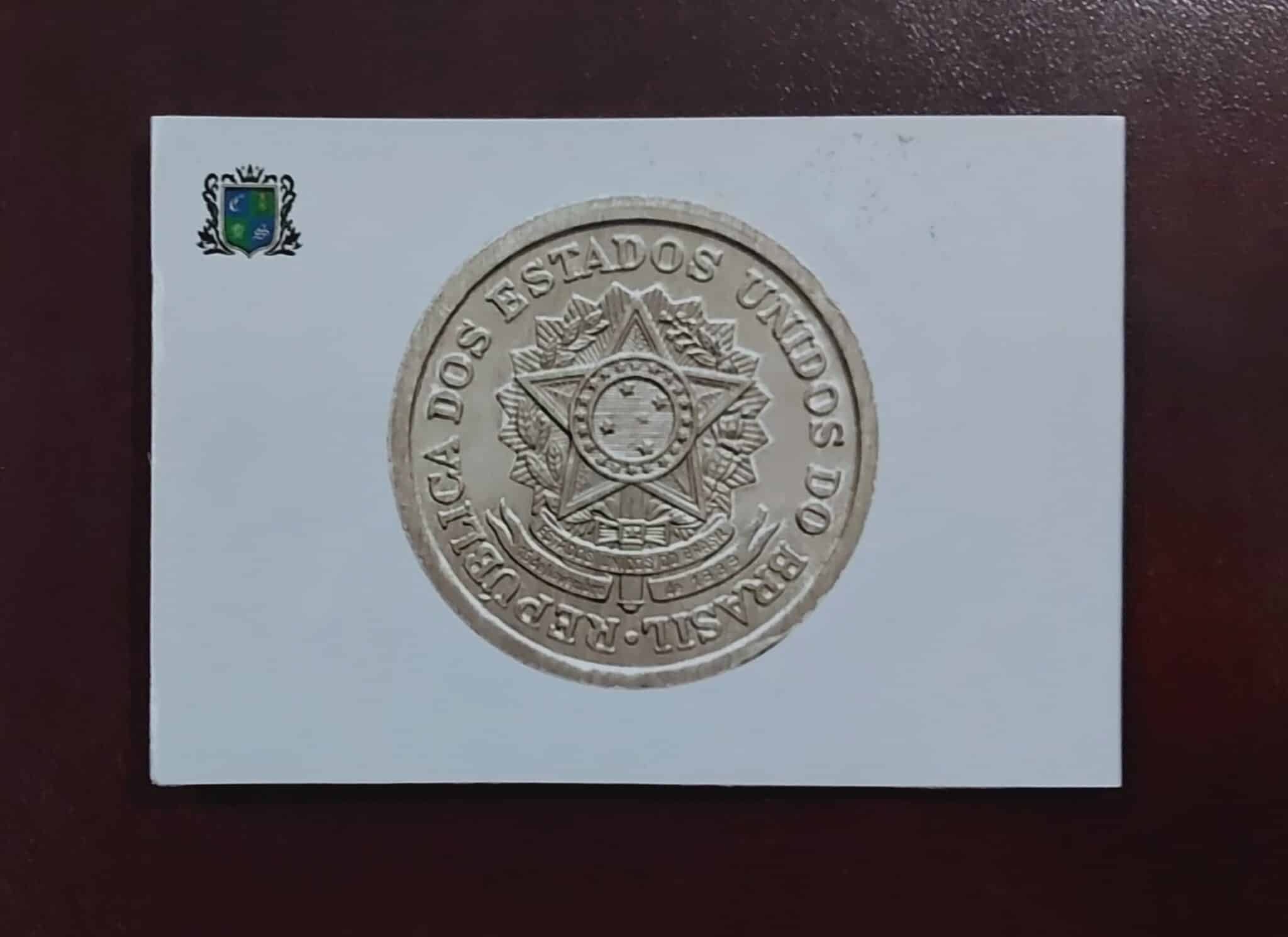 | Casa do Colecionador Moedas do mundo Encarte com moedas de alumínio SKU 413