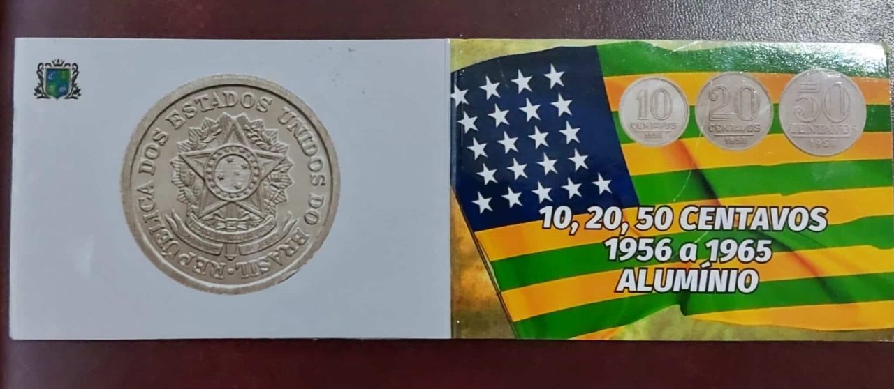 | Casa do Colecionador Moedas do mundo Encarte com moedas de alumínio SKU 413