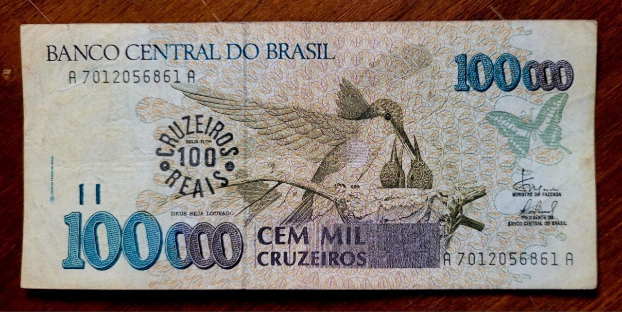 | Casa do Colecionador 100.000 (Cem Mil Cruzeiros) com Carimbo de 100 Cruzeiros Reais - Cédula C235 MBC (Ano 1993)