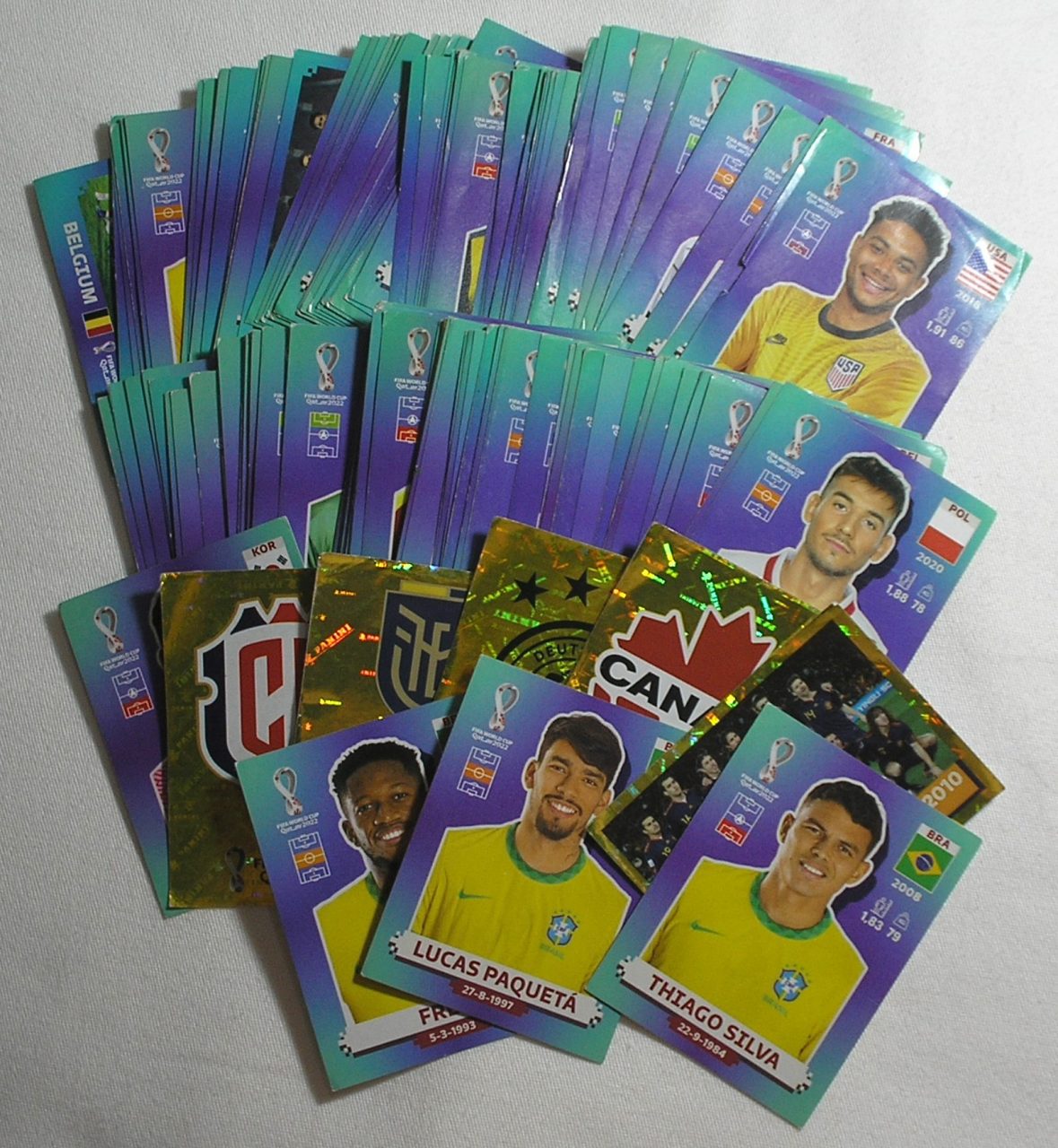 | Casa do Colecionador 132 Figurinhas avulsas da copa do Qatar 2022 - muitas diferentes pode conter algumas repetidas - para completar o álbum