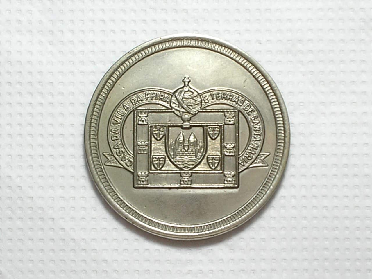 | Casa do Colecionador Medalha de prata) Casa da Vila da Feira e Terra de Santa Maria - Sem data / 25 anos Servindo a Comunidade Brasileira