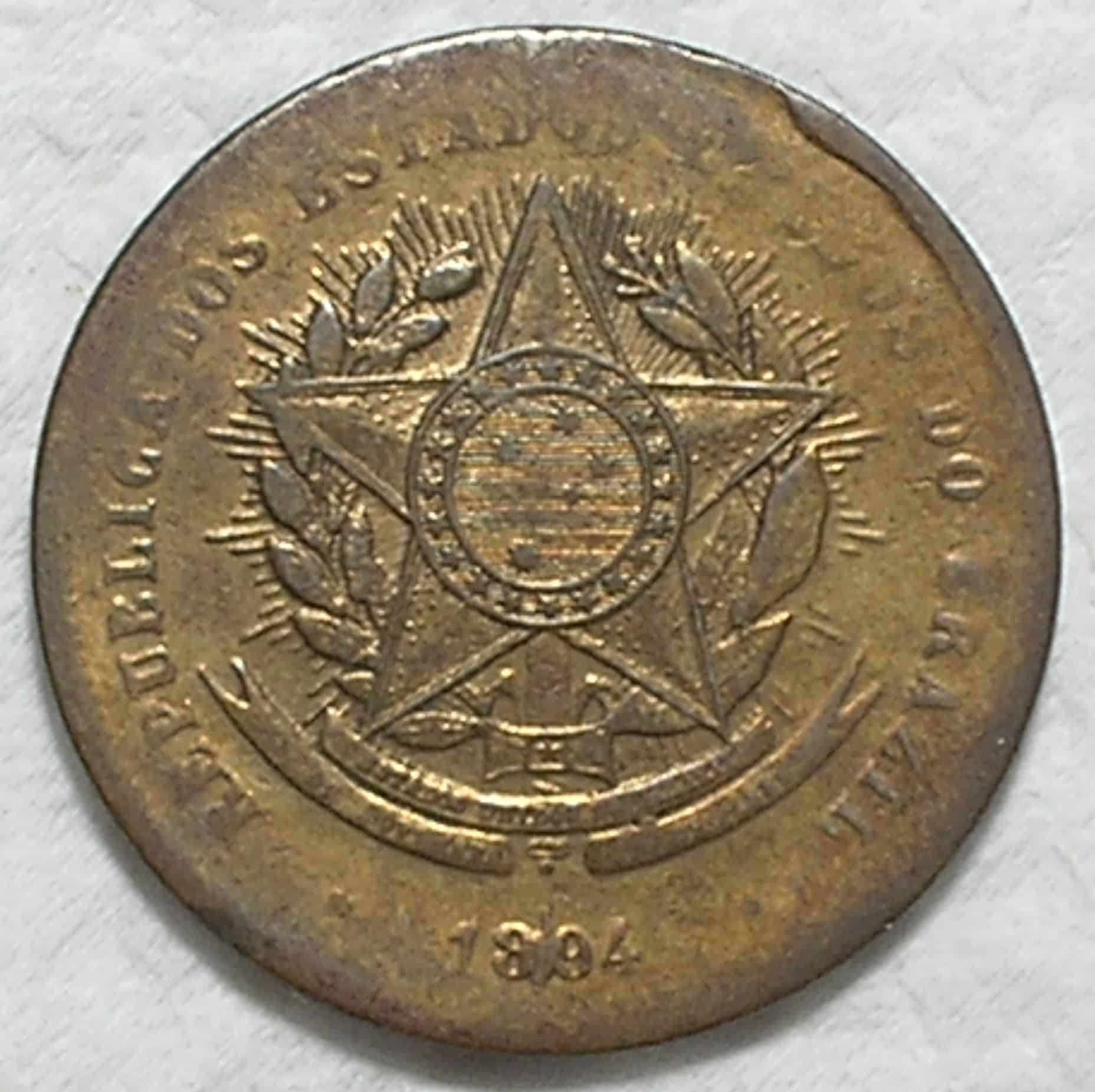 | Casa do Colecionador Recunho) 20 Réis - 1904 - Recunhada sobre 20 Réis 1894 - Existe vestígio de recunho sobre outra moeda / Rara / Bronze / box52