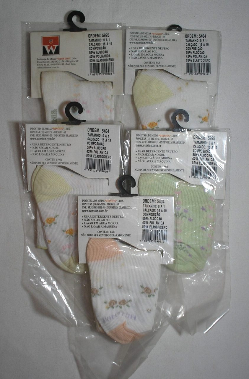 | Casa do Colecionador 5 pares de Meias de qualidade da marca Winston Baby line nas cores variadas, veste calçado nº 16 a 19 de 3 meses até 1 ano - menina