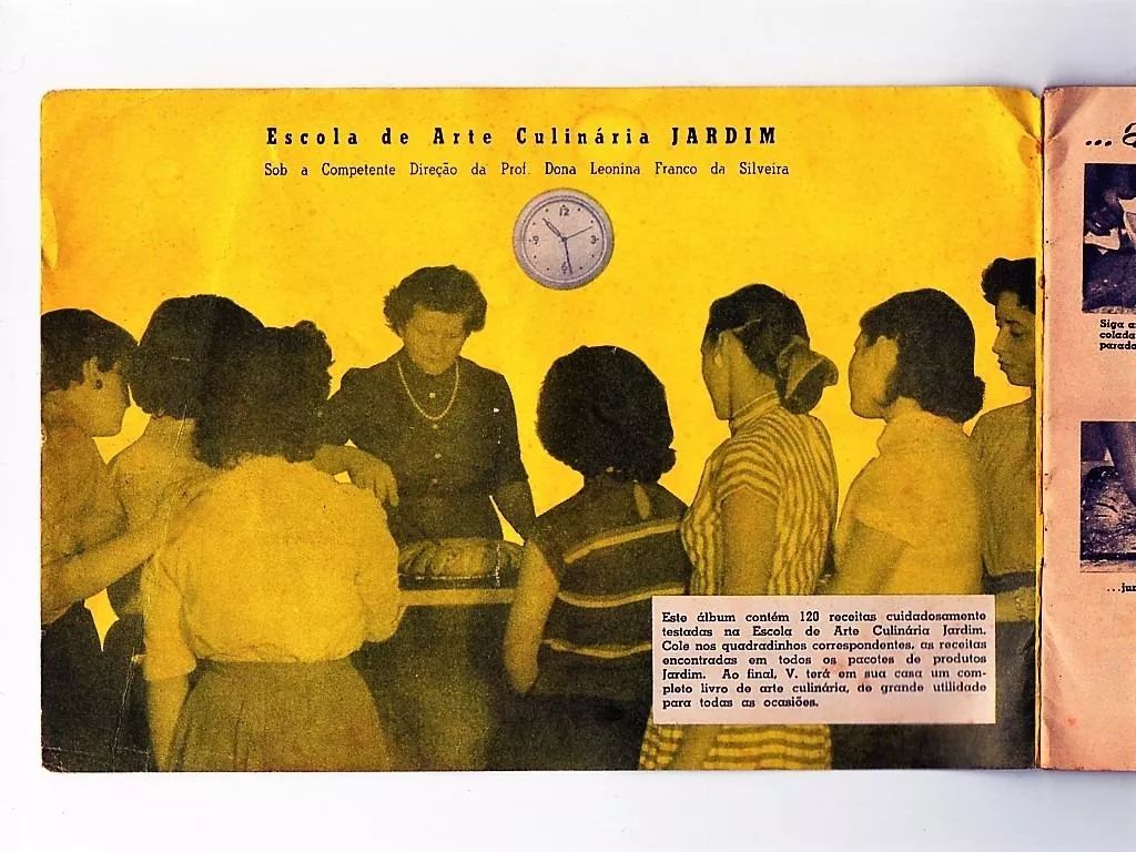 | Casa do Colecionador Album Figurinhas Promocional Receitas Culinarias Jardim 1961 4