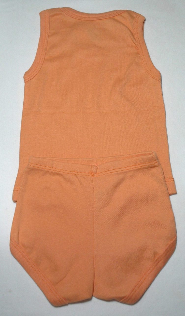 | Casa do Colecionador Conjunto Body com shortinho na cor Rosa em malha com detalhe em lacinho, veste menina de 1 a 3 meses