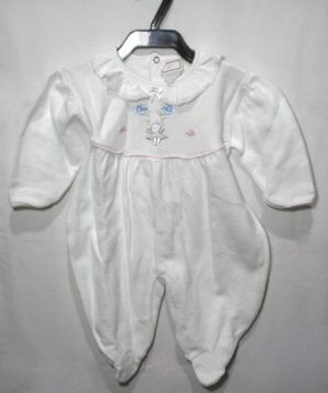 Macação bebê menina veste 1 mês cor branca com bordado - pé fechado - 100% algodão