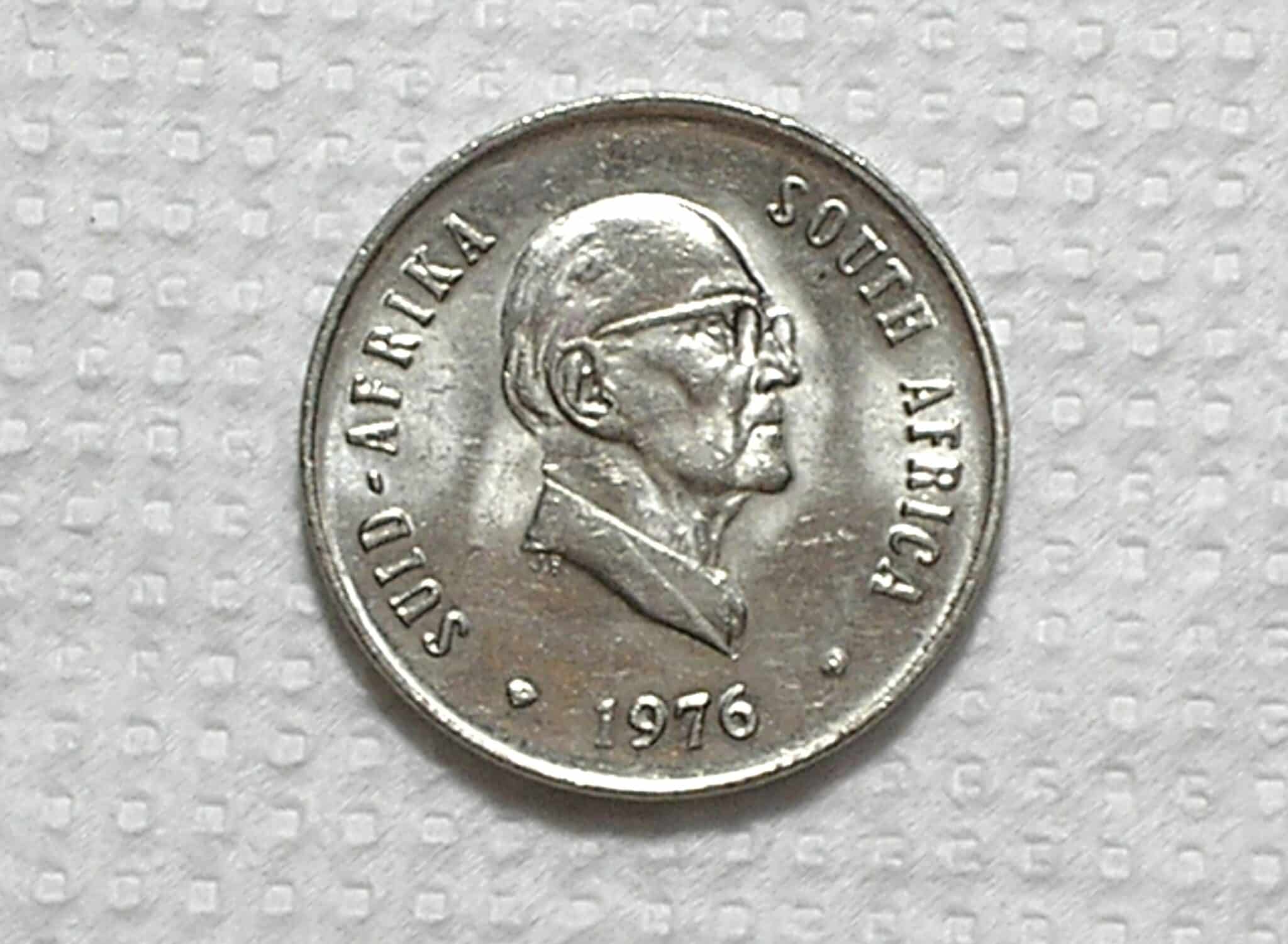 | Casa do Colecionador Africa do Sul) 20 Centavos - 1976 / 24.2mm / Ni / Flor de Cunho / box53