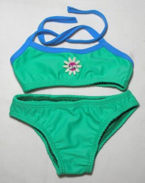 Biquíni infantil forrado nas duas peças com laço de pescoço e decoração central flor com carinha e olho que mexe, veste menina de 9 meses pra cima