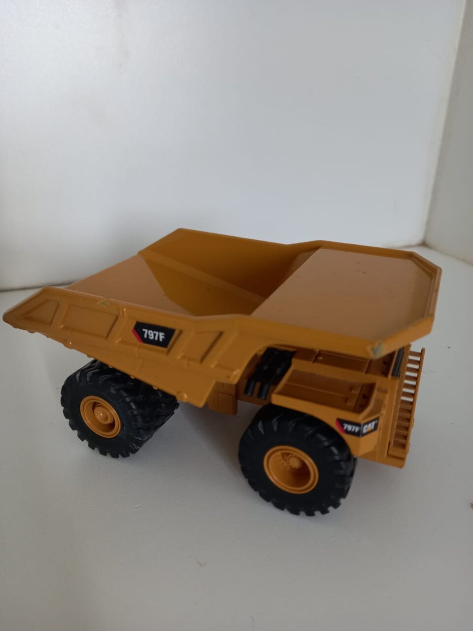 | Casa do Colecionador Caminhão 797F Caterpillar original