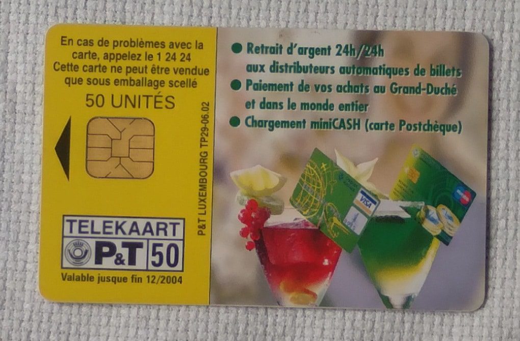 | Casa do Colecionador Cartão telefone Luxemburgo P&T chip 2002. Mídia Visa Mastercard.
