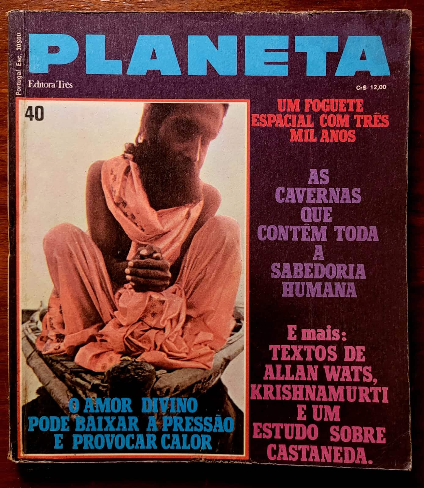| Casa do Colecionador Planeta Nº 040 - Autópsia do Amor Divino (Editora Três) Janeiro 1976 (Revista)