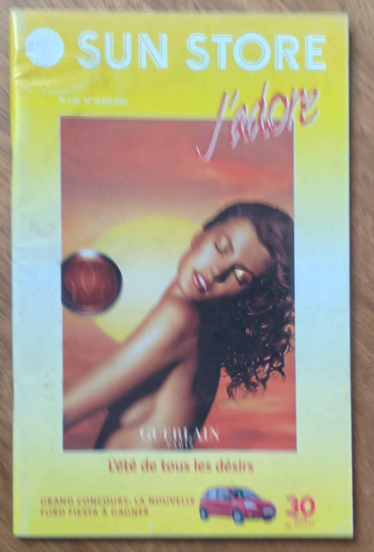 | Casa do Colecionador Revista em francês Sun Store j'adore. Catalogo de Produtos de verão.