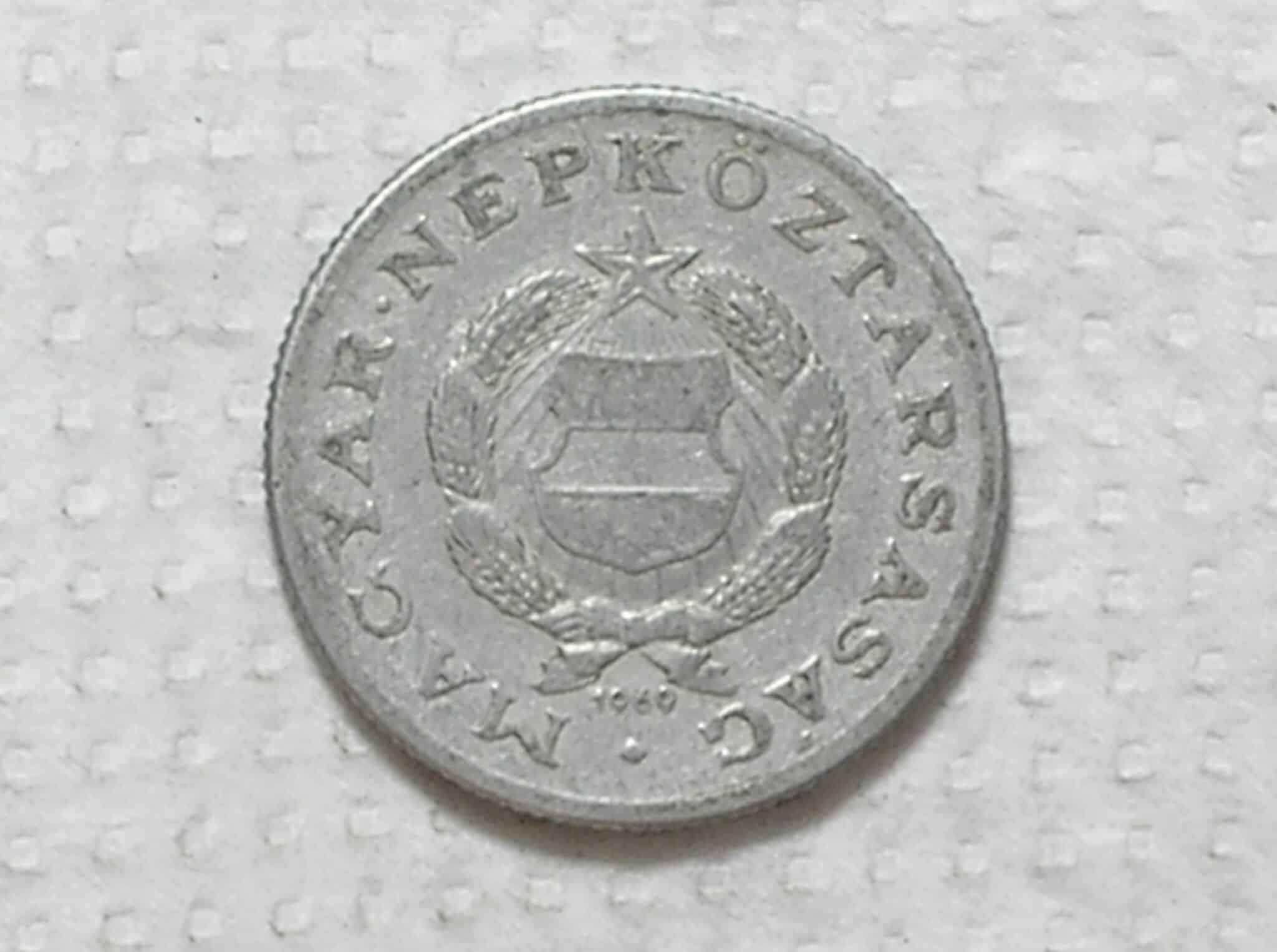 | Casa do Colecionador Hungria) 1 Forint - 1969 / 22.8mm - 1,4g / Al / box55