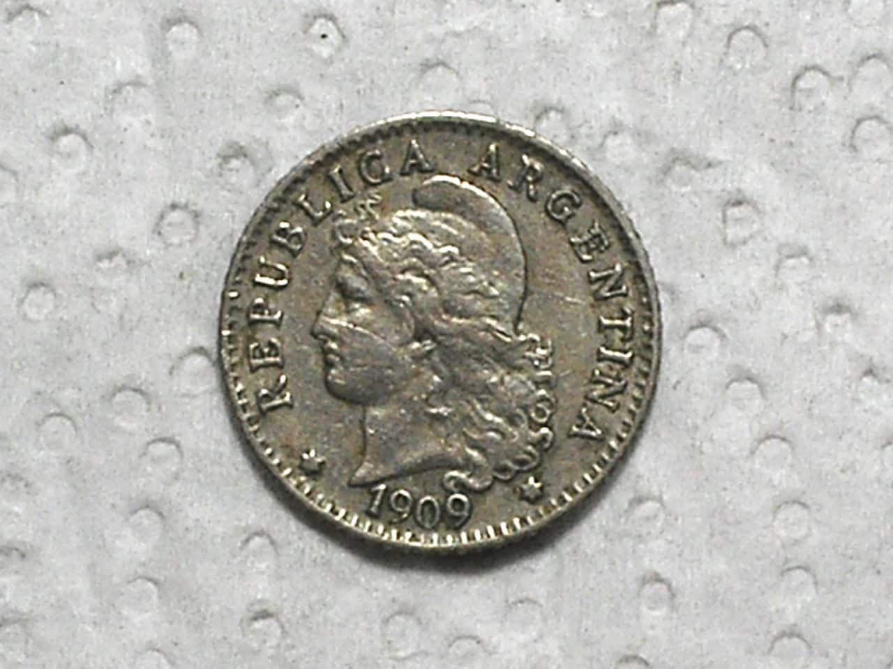 | Casa do Colecionador Argentina) 5 Centavos - 1909 / Co/Ni / box56