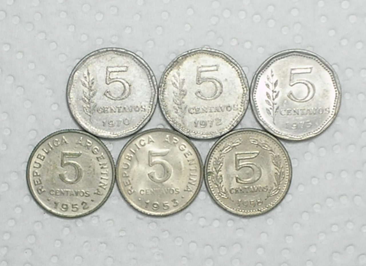 | Casa do Colecionador Argentina) 5 Centavos - 1952/1953/1958/1970/1972/1973 / Co/Ni / Sob / box56