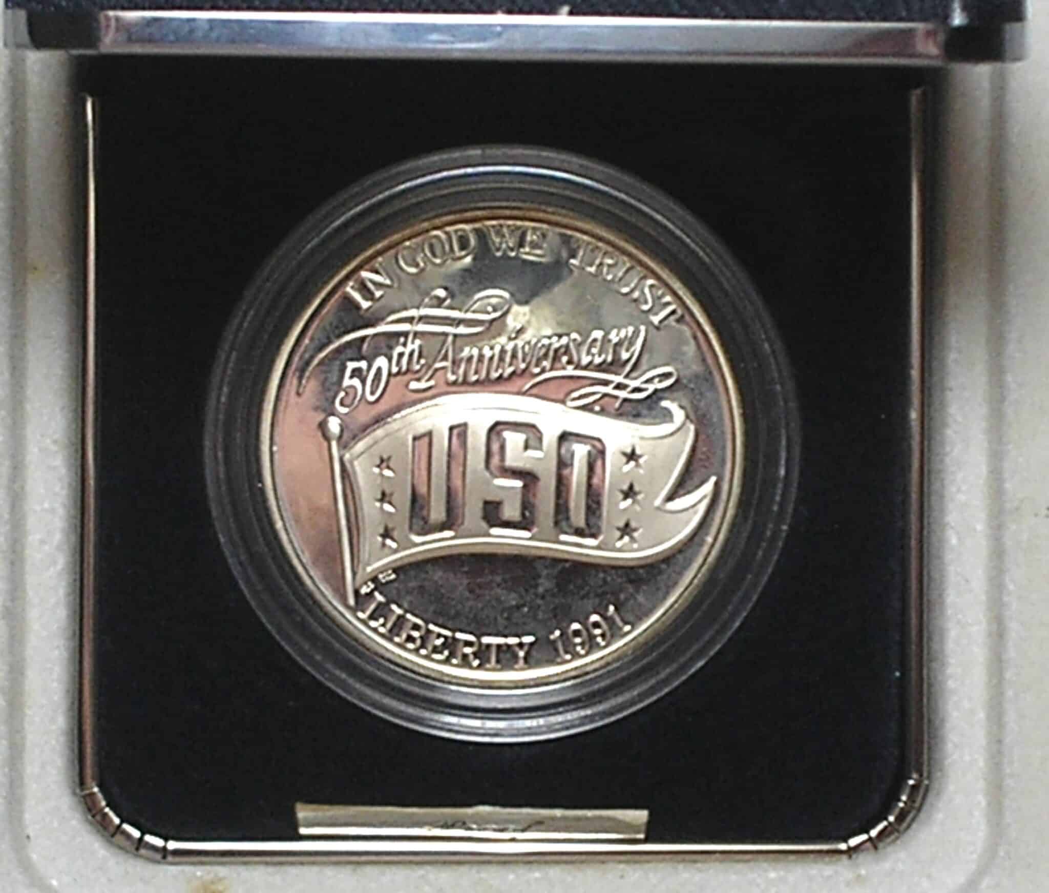 | Casa do Colecionador Usa) Estojo 1 Dollar - 1991-S "Comemorativa aos 50 anos do USO - United Service Organization" / Prata Proof / cod. ems.2