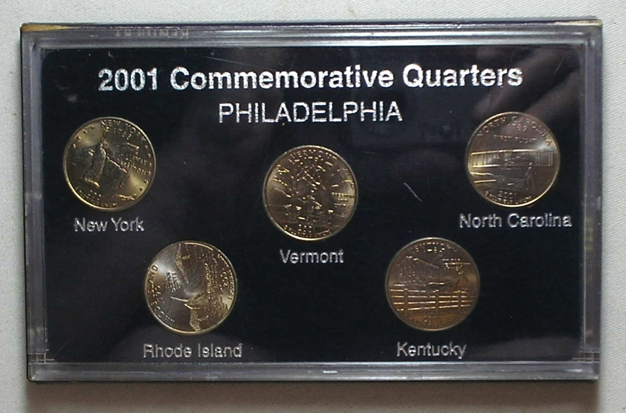 | Casa do Colecionador Usa) Estojo 25 Cents - 2001-P " Comemorativas Quartes Estados 5 Moedas / Uncirculated / cod. ems.2