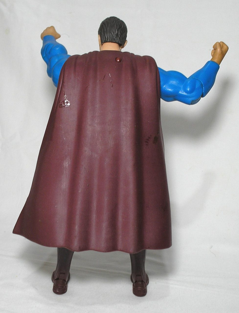 | Casa do Colecionador Boneco - Super Homem, Todo Articulado e com função de botão para articular braços em movimentos, fica em pé, Tamanho 30 cm altura / Original Mattel capa marron