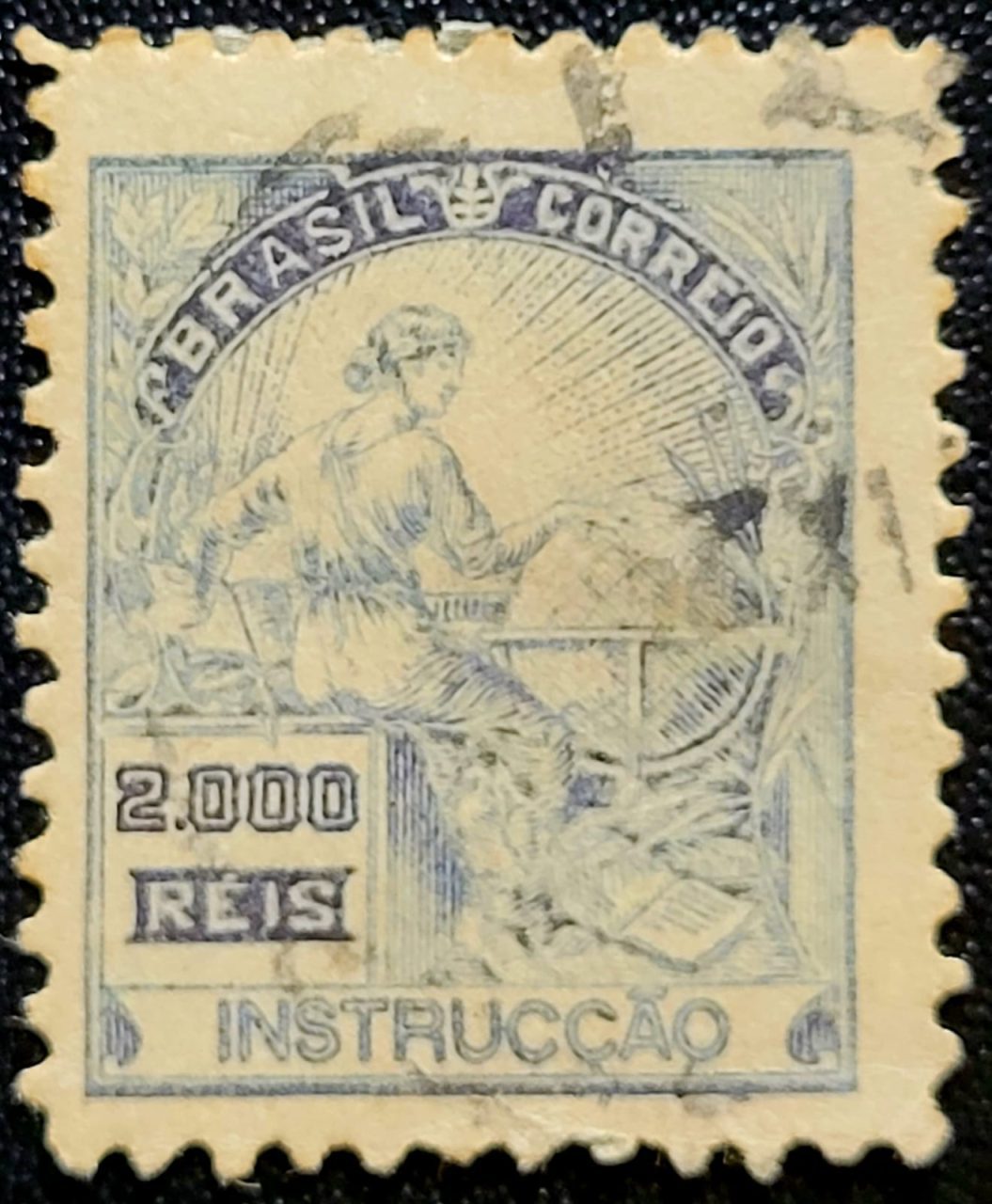 | Casa do Colecionador Regulares - RHM 207 (Usado) 2.000 Réis - Instrução - Vovó Parte 1 - 1921/1926 (Selos do Brasil)