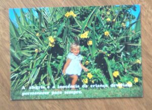 Cartão Postal Litoarte Pensamentos 23. Alegria e a inocência da criança.