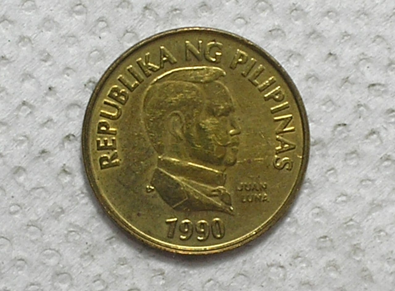| Casa do Colecionador Filipinas) 25 Sentimos - 1990 / Sob / Bz/Al / box57