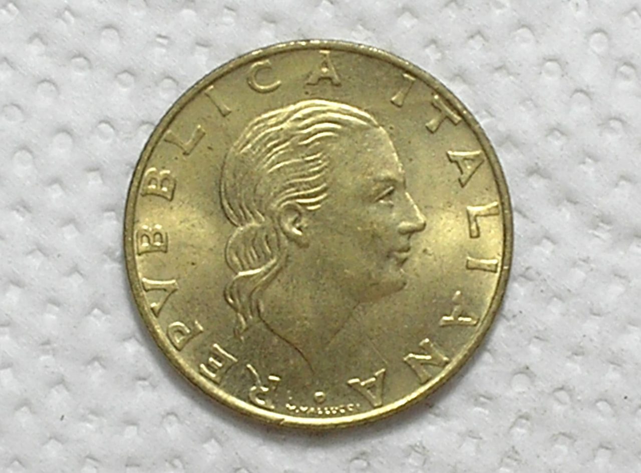 | Casa do Colecionador Italia) 200 Liras - 1995 / Fc / Bz/Al / box58.2
