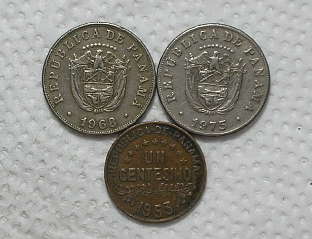 | Casa do Colecionador Panamá) 1 Centesimo - 1953 + 5 Centesimo - 1968 - 1975 / Co/Ni - Bz / box58