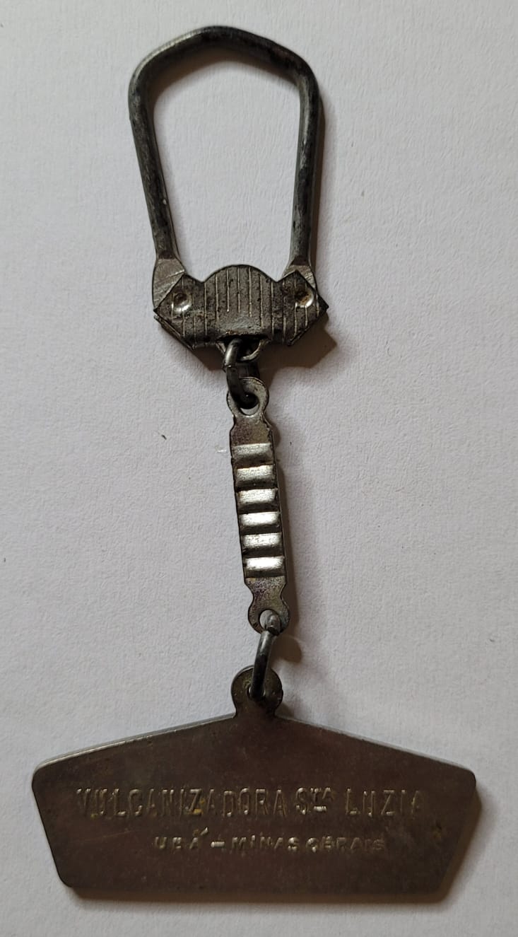 | Casa do Colecionador Chaveiro de Metal - B. F. Goodrich - Vulcanizadora Santa Luzia - Ubá / MG