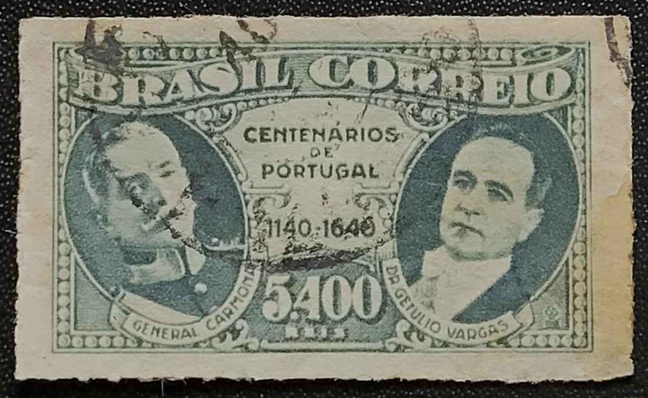 | Casa do Colecionador Comemorativos - RHM C0163 (Usado) 5.400 Réis - Carmona e Vargas - 8º Centenário da Independência e 3º da Restauração de Portugal - 01/12/1940