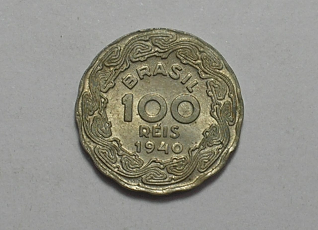| Casa do Colecionador Flor de Cunho) 100 Réis 1940 - Getúlio Vargas / Cu/Ni