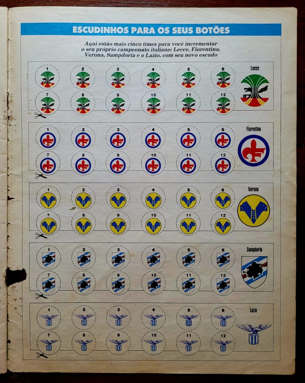 | Casa do Colecionador Placar Nº 1002 (Revista com 60 Escudinhos para Botões + Pôster do Dunga) 25/08/1989