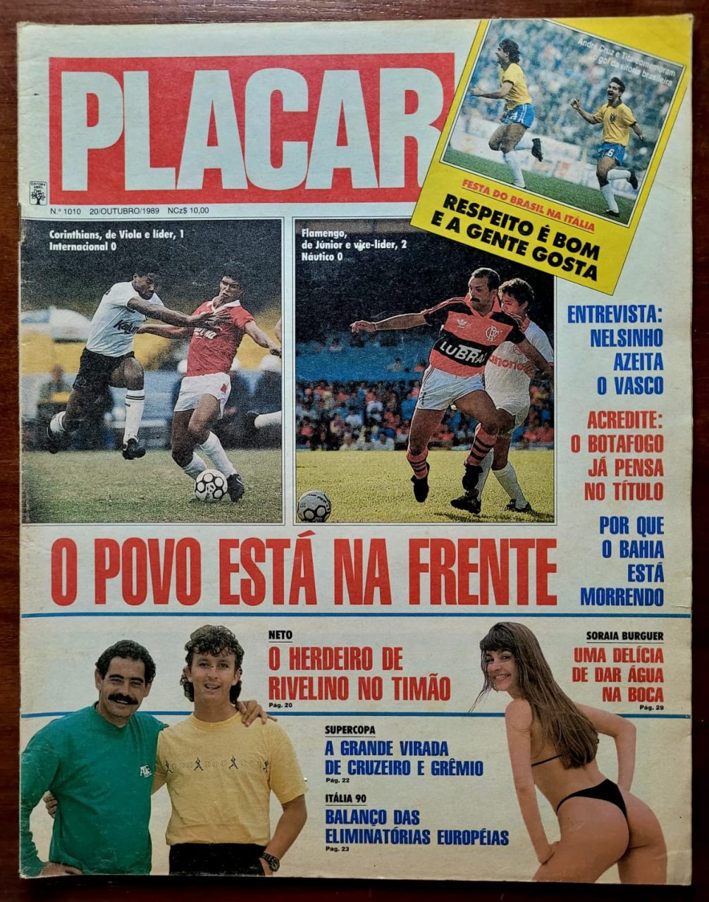 | Casa do Colecionador Placar Nº 1010 (Revista com 24 Escudinhos para Botões) 20/10/1989