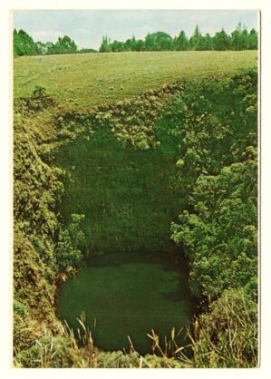 Cartão Postal Caldeiroes do Inferno - Furnas - Vila Velha ( PR ) - Anos 70