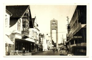 Cartão Postal Rua 15 de Novembro - Blumenau - ( SC ) - Anos 60