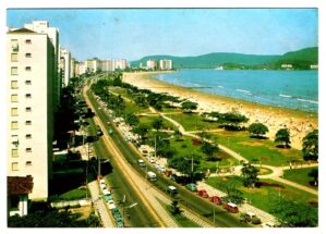 Cartão Postal - Vista Parcial Praia e Jardins - Santos - ( SP ) - Anos 70
