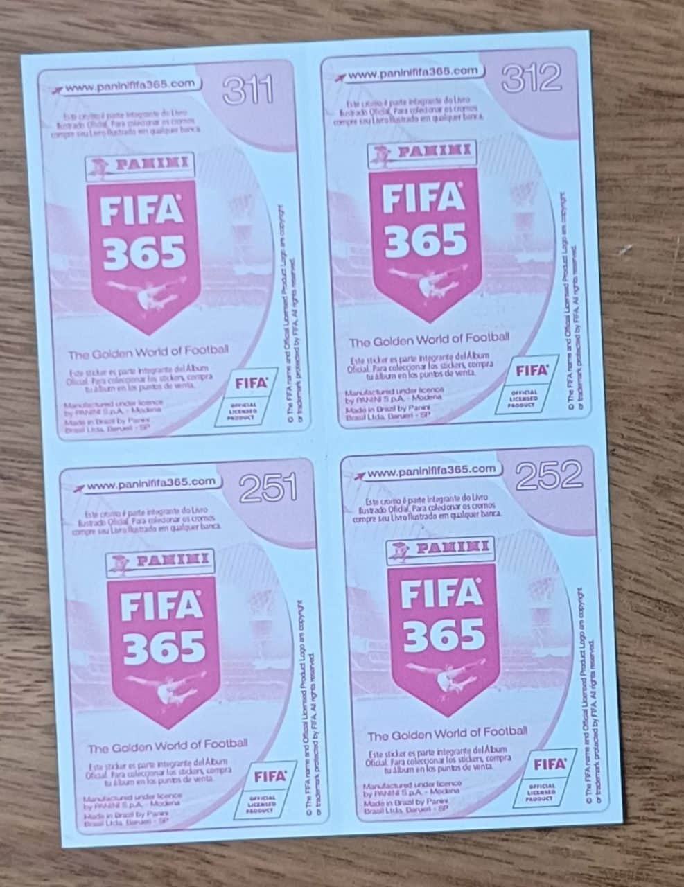 | Casa do Colecionador Figurinhas Panini Fifa 365 Cartela Com A 251 252 311 E 312